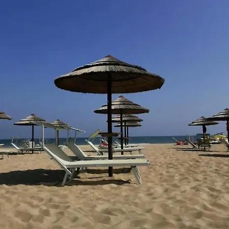 호텔 Santanna A 50 Metri Dal Mare Aperto Tutto L'anno 리미니