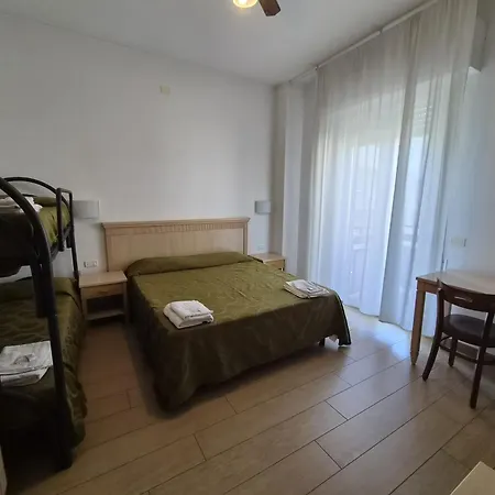 Santanna A 50 Metri Dal Mare Aperto Tutto L'anno 호텔